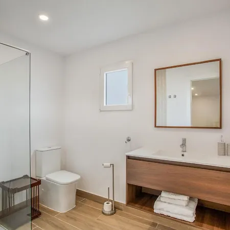 Bastion Del Drago * Arucas